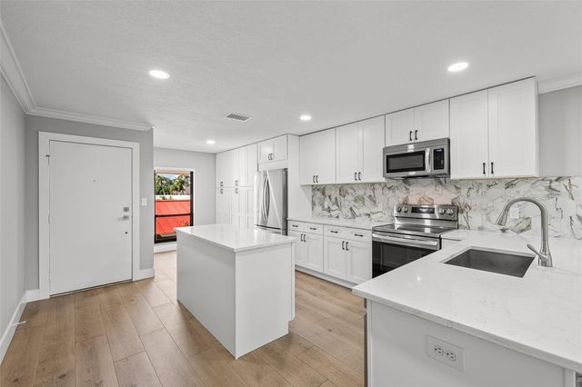 4720 BRITTANY DRIVE S 139, St Petersburg, FL 33715