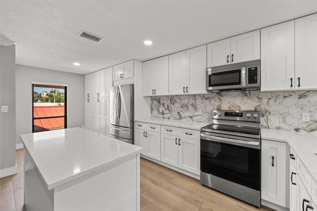 4720 BRITTANY DRIVE S 139, St Petersburg, FL 33715