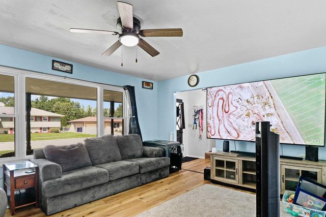 2510 Andre Avenue, Janesville, WI 53545