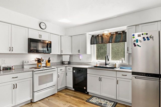 2510 Andre Avenue, Janesville, WI 53545