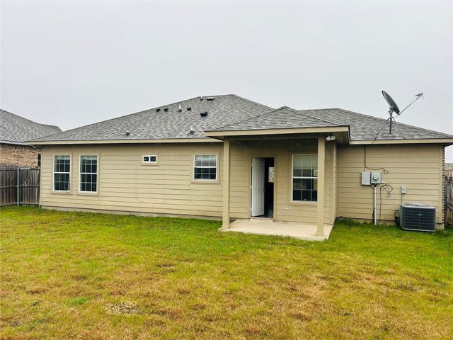 2108 Oliver Street, Greenville, TX 75401