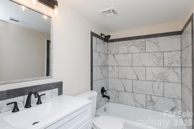 3106 Point Clear Drive, Fort Mill, SC 29708