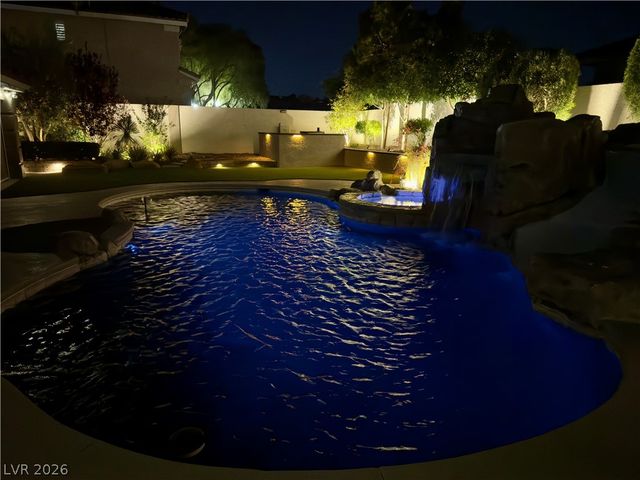9455 Green Hunter Street, Las Vegas, NV 89123