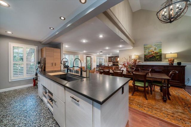 1217 Antigua Drive, Mount Pleasant, SC 29464