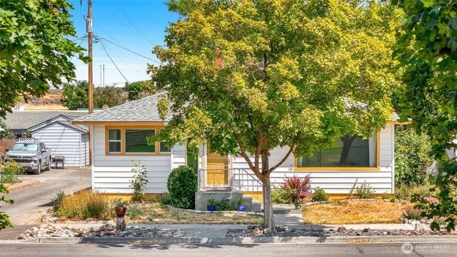 306 W 4th Avenue, Odessa, WA 99159