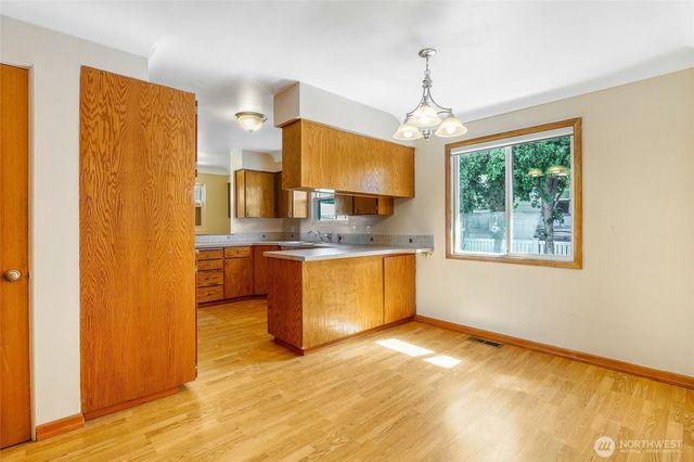 306 W 4th Avenue, Odessa, WA 99159