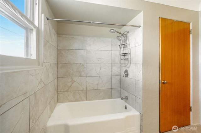 306 W 4th Avenue, Odessa, WA 99159