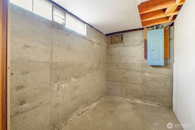 306 W 4th Avenue, Odessa, WA 99159