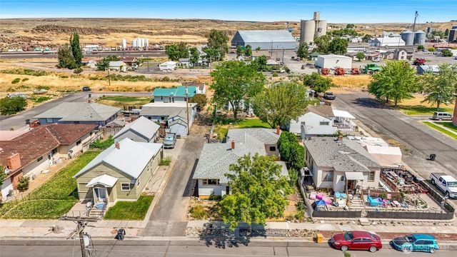 306 W 4th Avenue, Odessa, WA 99159