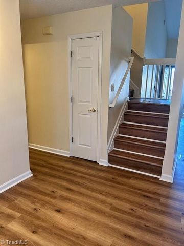 4537 Cross Ridge Lane, Greensboro, NC 27410