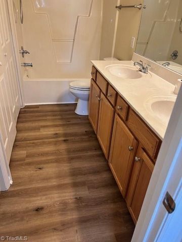 4537 Cross Ridge Lane, Greensboro, NC 27410