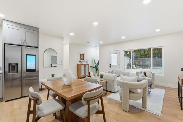 462 464 Emerson Street, Chula Vista, CA 91911