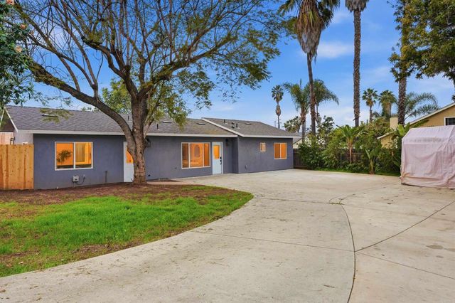 462 464 Emerson Street, Chula Vista, CA 91911