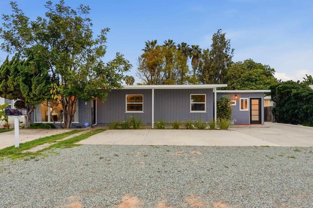 462 464 Emerson Street, Chula Vista, CA 91911