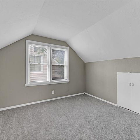 9082 Louise Street, Livonia City, MI 48150