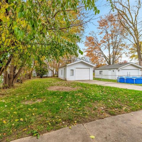 9082 Louise Street, Livonia City, MI 48150