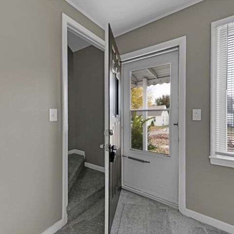 9082 Louise Street, Livonia City, MI 48150