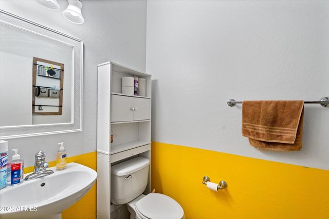 8415 W VERNON Avenue, Phoenix, AZ 85037