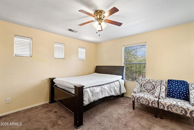 8415 W VERNON Avenue, Phoenix, AZ 85037