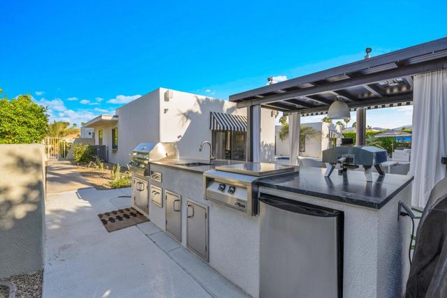 70881 Windsor Circle, Rancho Mirage, CA 92270