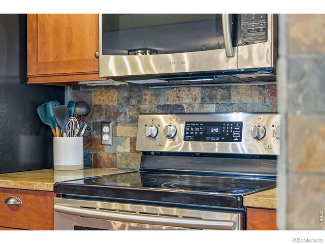 4212 Red Bird Place, Loveland, CO 80537