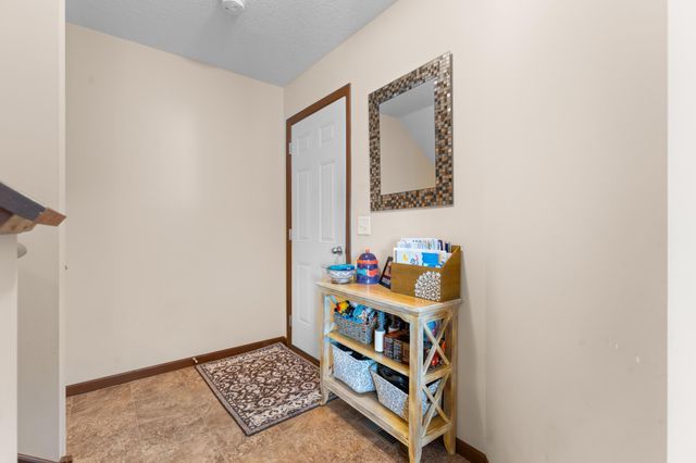 5270 Foxfield Drive NW, Rochester, MN 55901