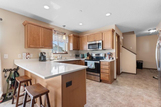 5270 Foxfield Drive NW, Rochester, MN 55901