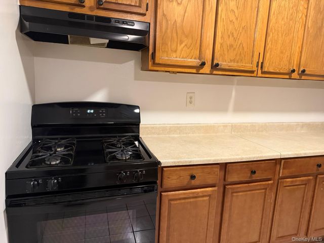 189-37 37th Avenue 2, Flushing, NY 11358