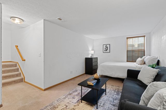 6455 Walnut Fork Drive, Westerville, OH 43081