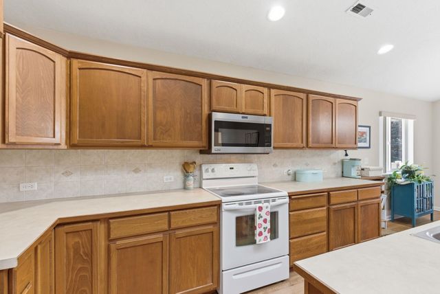 807 S Mayhew Ln, Spokane Valley, WA 99216