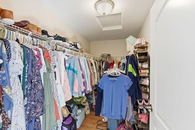 807 S Mayhew Ln, Spokane Valley, WA 99216