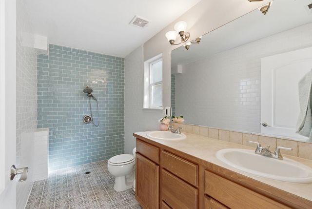 807 S Mayhew Ln, Spokane Valley, WA 99216