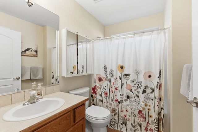 807 S Mayhew Ln, Spokane Valley, WA 99216