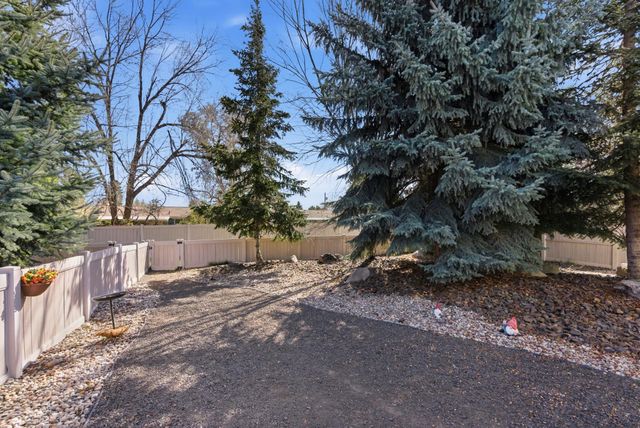 807 S Mayhew Ln, Spokane Valley, WA 99216