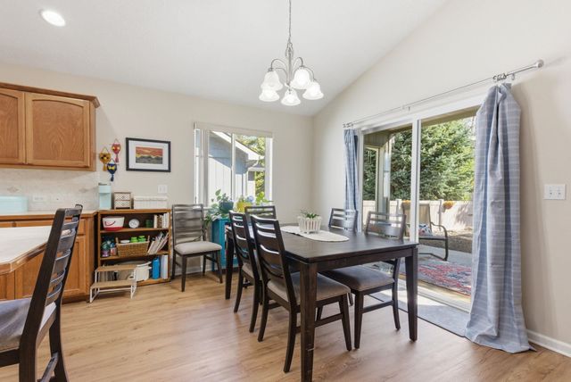 807 S Mayhew Ln, Spokane Valley, WA 99216