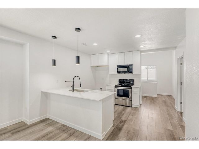 2735 W 56th Ave, Denver, CO 80221