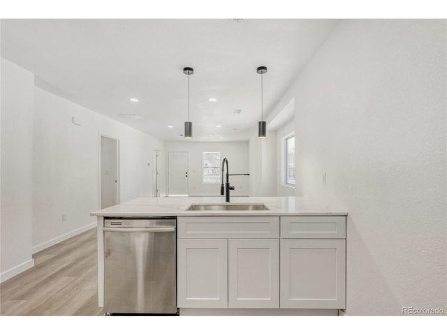 2735 W 56th Ave, Denver, CO 80221