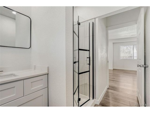 2735 W 56th Ave, Denver, CO 80221