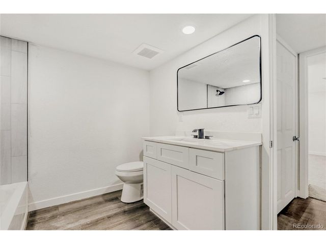 2735 W 56th Ave, Denver, CO 80221