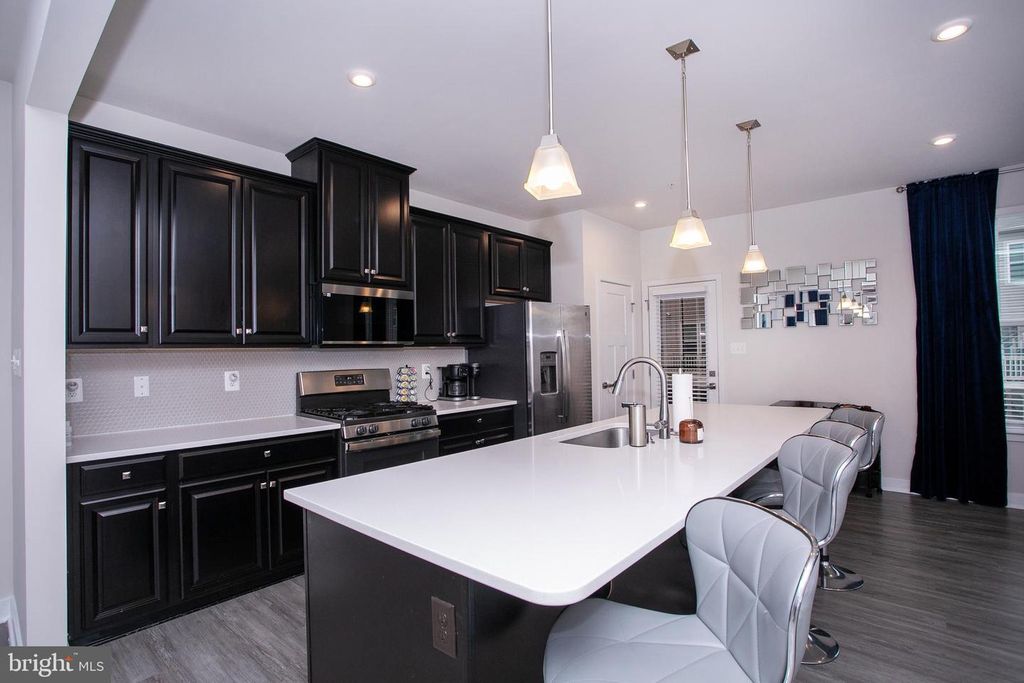 Image 10 of property listing at 3752 CHARTERHOUSE ALY, Waldorf, MD 20603