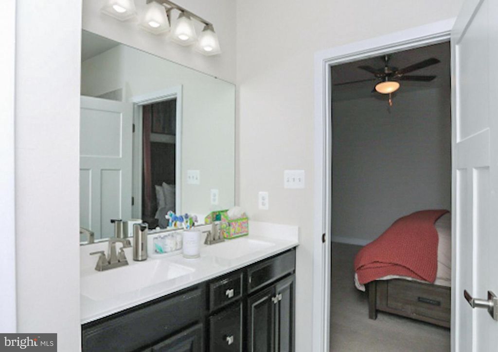 Image 30 of property listing at 3752 CHARTERHOUSE ALY, Waldorf, MD 20603