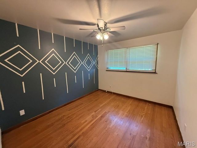 9732 Gloucester Drive, St Louis, MO 63137