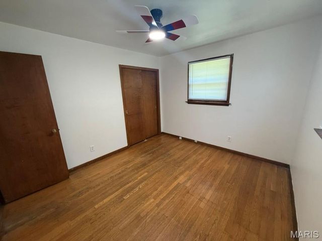 9732 Gloucester Drive, St Louis, MO 63137