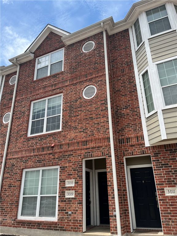 1198 Jones Butler Road 3009, College Station, TX 77840