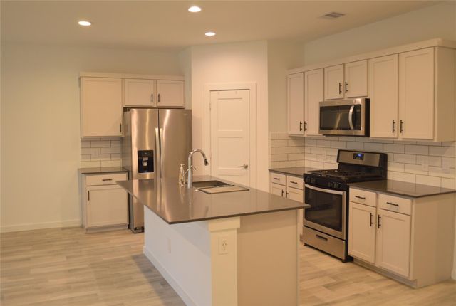 10313 Cascade Range Lane, Conroe, TX 77384