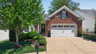 1324 Greystone Estates Lane, St Louis, MO 63146
