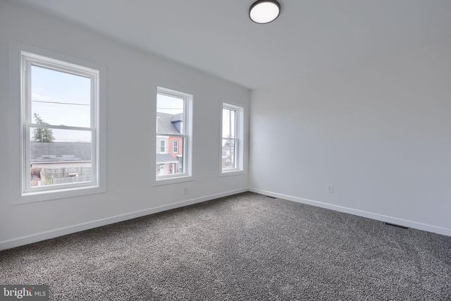 905 SPRUCE ST, Columbia, PA 17512