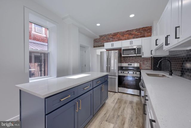 905 SPRUCE ST, Columbia, PA 17512