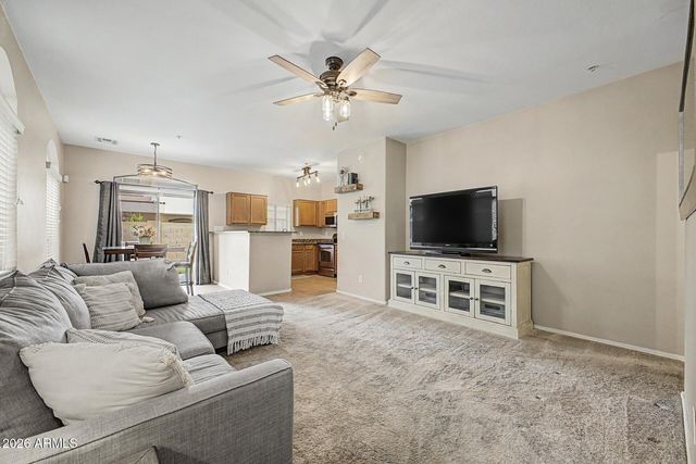 2725 E MINE CREEK Road 1028, Phoenix, AZ 85024