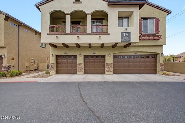 2725 E MINE CREEK Road 1028, Phoenix, AZ 85024